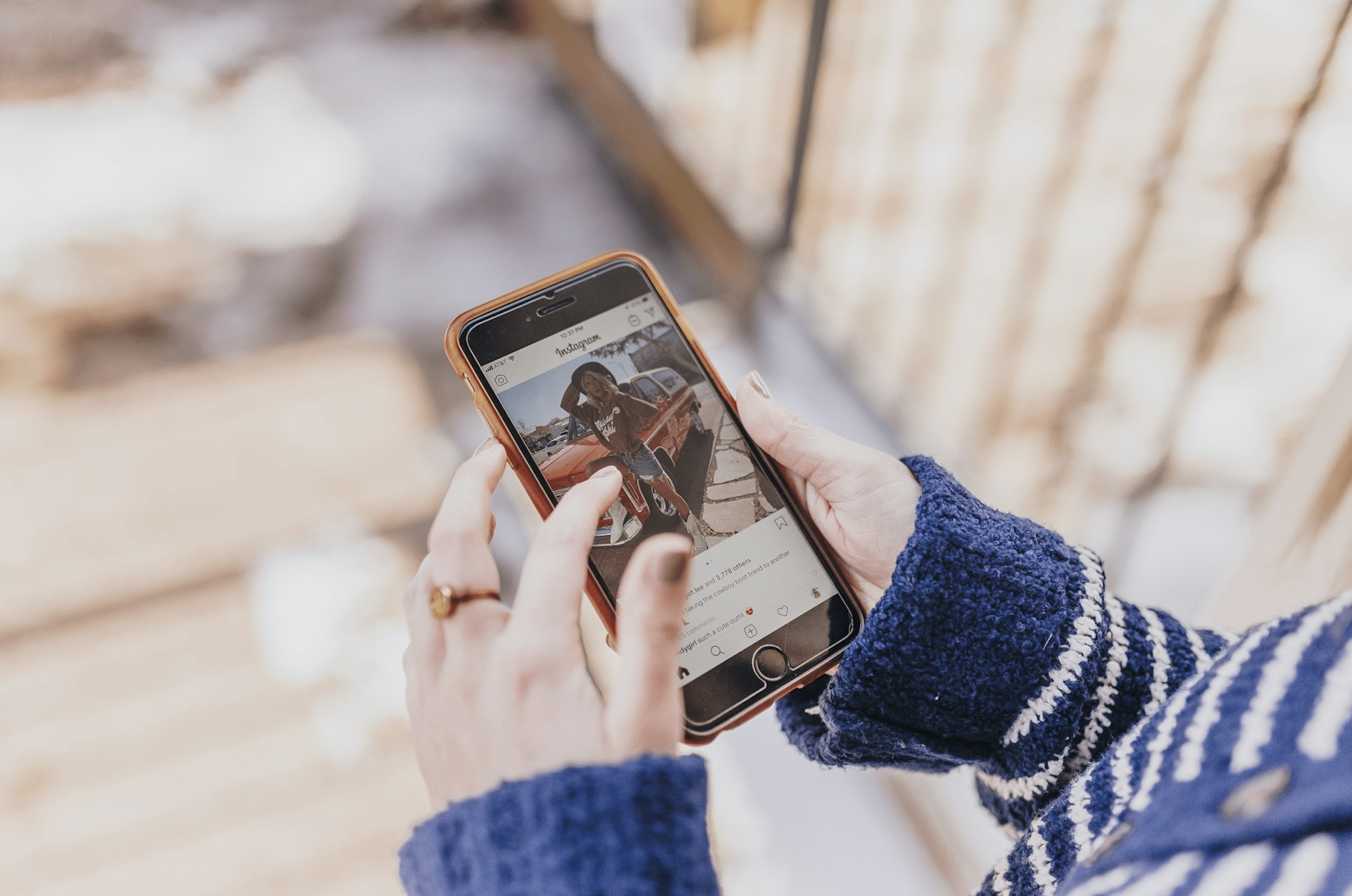 Viewing Instagram profiles and photos